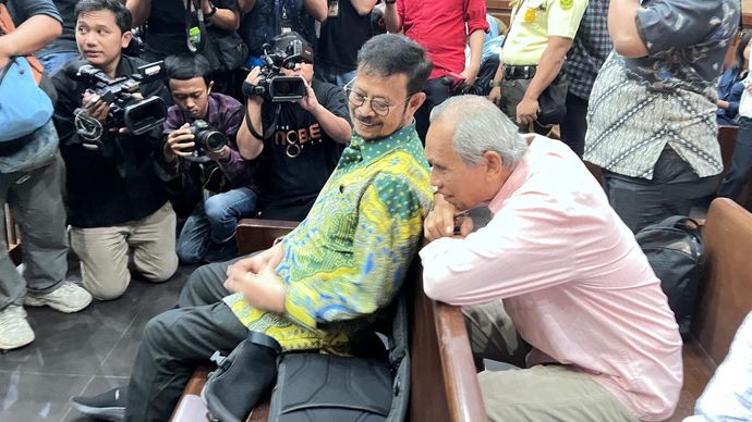 Eks Menteri Pertanian Syahrul Yasin Limpo (SYL) saat tiba di Pengadilan Tipikor Jakarta, Senin (3/5/