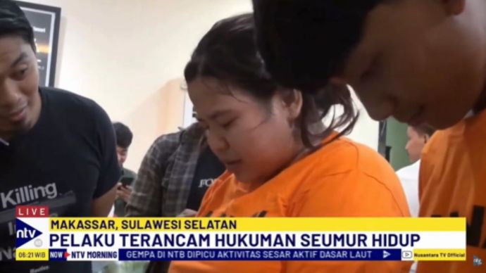 Vivi seorang cucu yang membunuh neneknya saat diperiksa polisi/tangkapan layar NTV