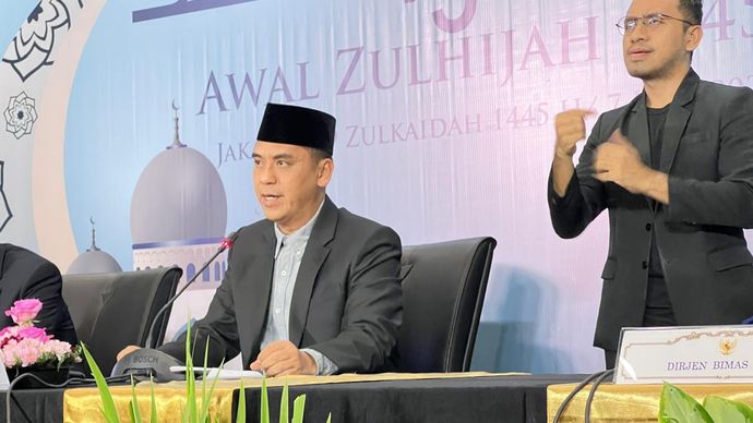 Wakil Menteri Agama Saiful Rahmat Dasuki saat konferensi pers penentuan Hari Raya Idul Adha 2024. 