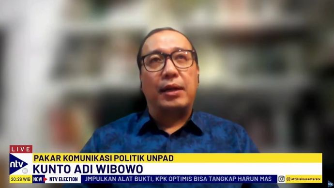 Pakar Komunikasi Politik Universitas Padjajaran (Unpad), Kunto Adi Wibowo saat menjadi narasumber dalam program NTV Election di Nusantara TV, Selasa (11/6/2024). 