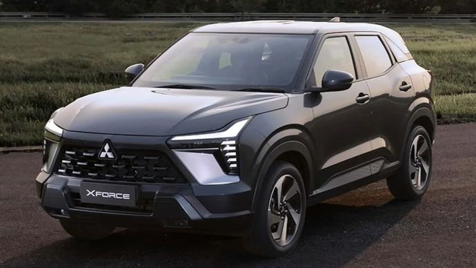 Kendaraan sport kompak Mitsubishi XForce. (Foto: Motor1) 