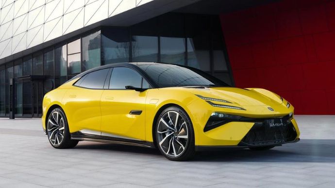 Lotus Emeya dinobatkan sebagai mobil listrik dengan pengisian daya baterai paling cepat. (Foto: Lotus) 