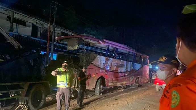 Ilustrasi bus kecelakaan. (Antara) 