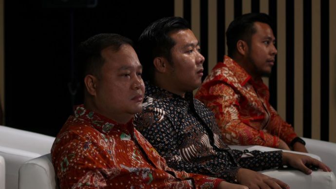 Para Direksi PT ISN-NT Corp, Dimpos Giarto Valentino, Randy Monthonaro dan Tommy William turut menghadiri penandatanganan kontrak kerja sama PT ISN-NT Corp dan MCC International