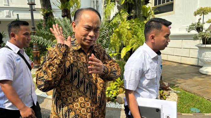 Menkominfo Budi Arie Setiadi memberikan keterangan kepada wartawan di Istana Kepresidenan Jakarta, Senin (24/6/2024). ANTARA/Yashinta Difa Pramudyani  <b>(ANTARA/Yashinta Difa Pramudyani)</b>