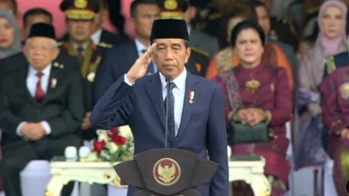 Presiden Jokowi di peringatan Hari Bhayangkara ke-78 di Monas. 