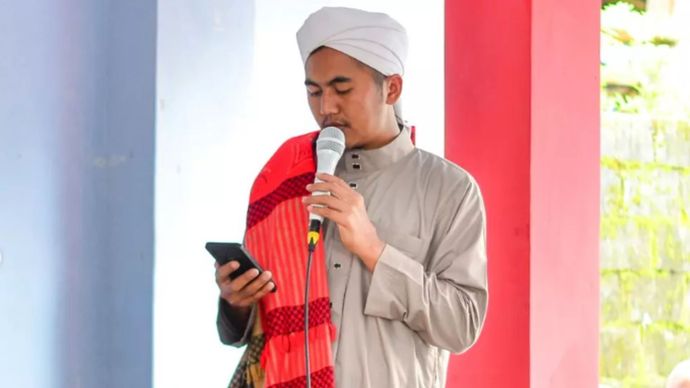 Muhammad Erik Pengurus Ponpes di Lumajang <b>(Instagram @majelishbm)</b>