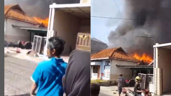 Kebakaran di rumah warga di Gresik