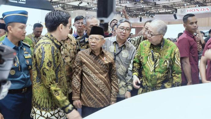 Wapres KH Ma'ruf Amin meminta kepada para pelaku industri otomotif untuk mengoptimalkan kapasitas produksi dan ekspor industri otomotif nasional. (Foto: Adiantoro/NTV) 