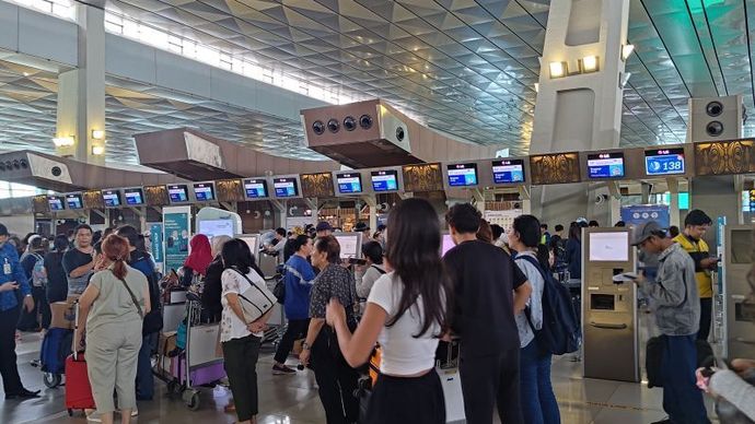 Ilustrasi-Sejumlah penupang penerbangan saat memadati Terminal 3 Bandara Internasional Soekarno-Hatta, Tangerang, Banten. (Antara/Azmi Samsul Maarif) 