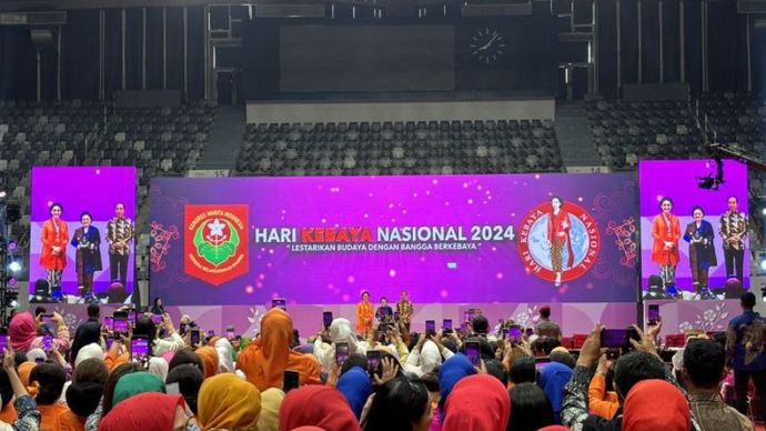 Puncak acara Hari Kebaya Nasional diselenggarakan di Istora Senayan, Jakarta, Rabu (24/7/2024).