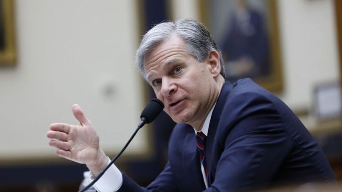 Direktur FBI Amerika Serikat Christopher Wray memberikan kesaksian dalam sidang di hadapan Komite Kehakiman DPR untuk Pengawasan Biro Investigasi Federal di Washington, D.C., Amerika Serikat, pada 12 Juli 2023.