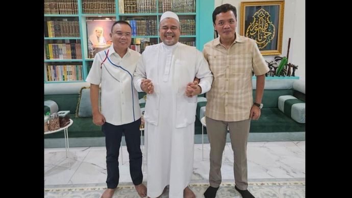 Ketua Harian DPP Partai Gerindra, Sufmi Dasco Ahmad menemui Habib Rizieq Shihab. (Instagram) 