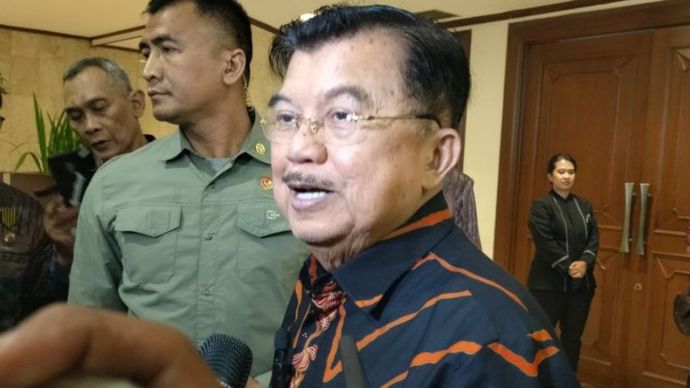 Wakil Presiden Indonesia ke-10 dan ke-12 Jusuf Kalla (JK) ditemui di Jakarta, Senin (5/8/2024).