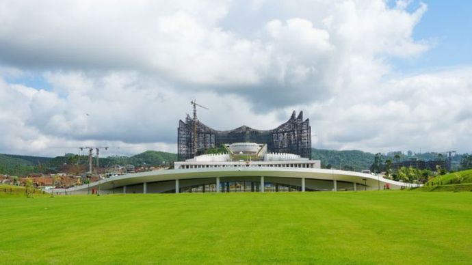 Depan Istana Garuda di IKN