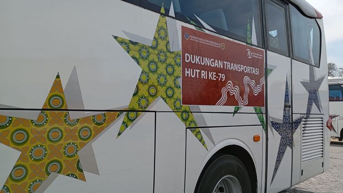 Kemenhub sediakan 97 bus untuk transportasi darat pada peringatan HUT Republik Indonesiaa pada 17 Agustus