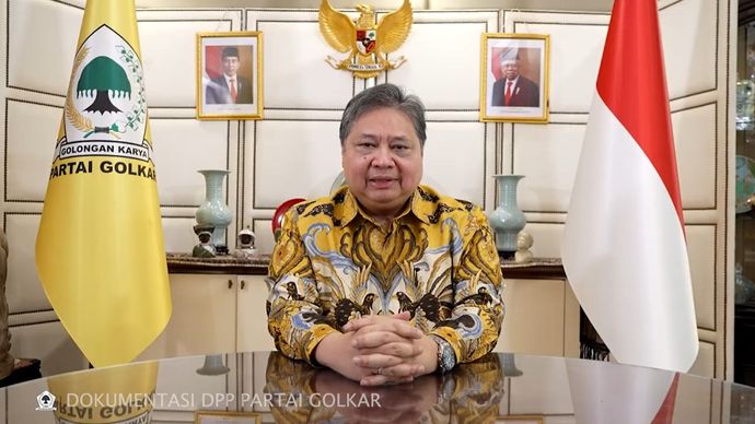 Airlangga Hartarto menyatakan kemunduran dirinya sebagai Ketua umum Partai Golkar pada Sabtu malam, 10 Agustus 2024. 