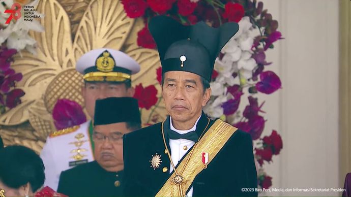 Jokowi Baju Adat dari Kasunanan Surakarta (HUT RI 2023)