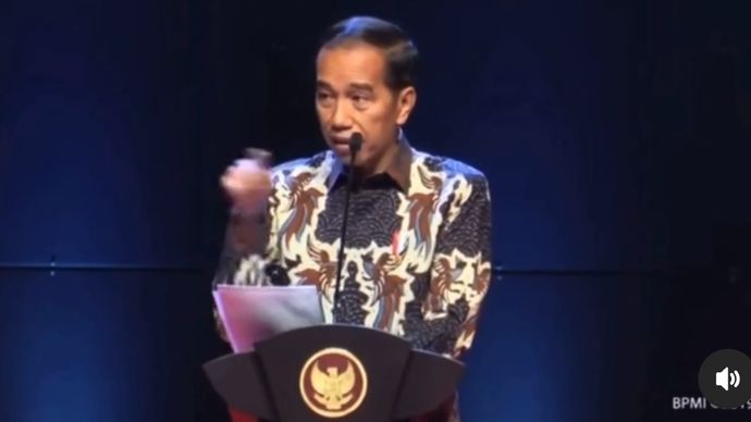 Presiden Jokowi saat memberikan pengarahan kepada kepala daerah. (Instagram) 