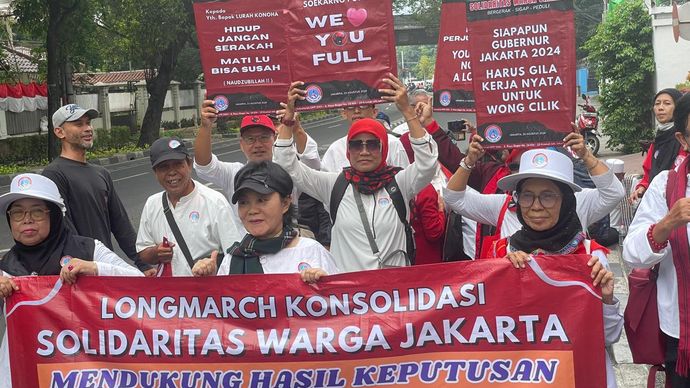 Solidaritas Warga Jakarta datangi Kantor DPP PDI Perjuangan di Menteng (Ntvnews/id-Muslimin Trisyuliono).