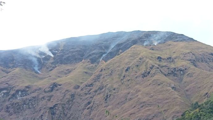 Gunung Rinjani Terbakar