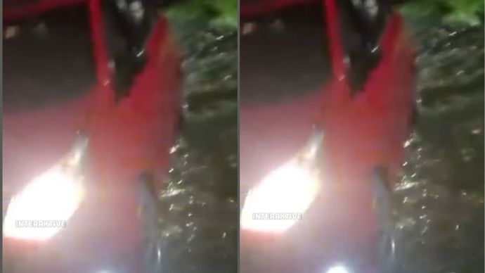 Pengendara mobil buang sampah sembarangan di jalan