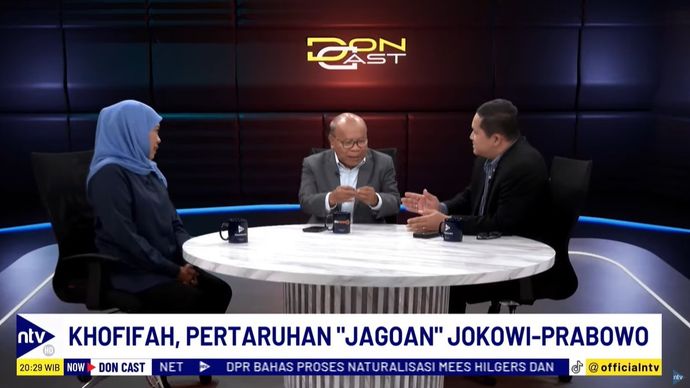 Khofifah Indar Parawansa saat menjadi bintang tamu program DonCast yang dipandu jurnalis senior Nusantara TV, Don Bosco Selamun dan Donny de Keizer, Kamis, 12 September 2024.