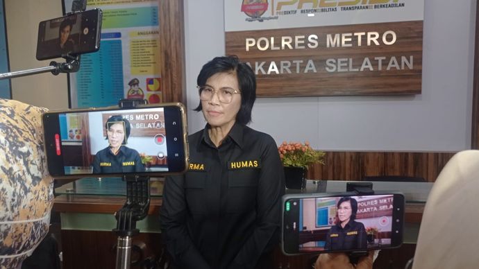 Humas Polres Jakarta Selatan, Nurna Dewi