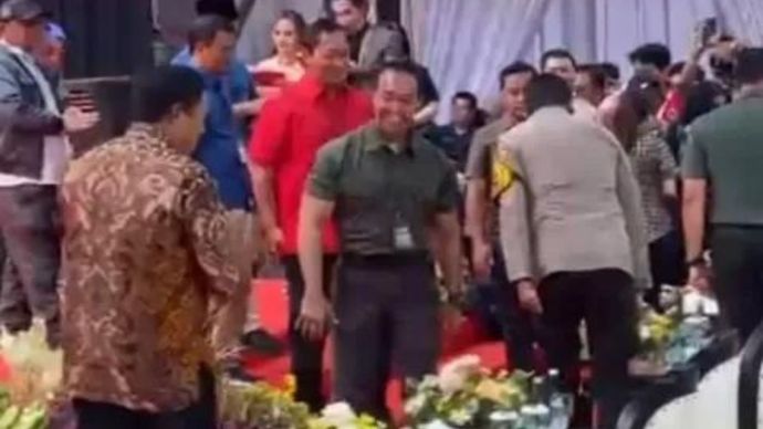 Viral Kapolda dan Pj Gubernur Enggan Bersalaman dengan Calon Gubernur Jateng Andika Perkasa