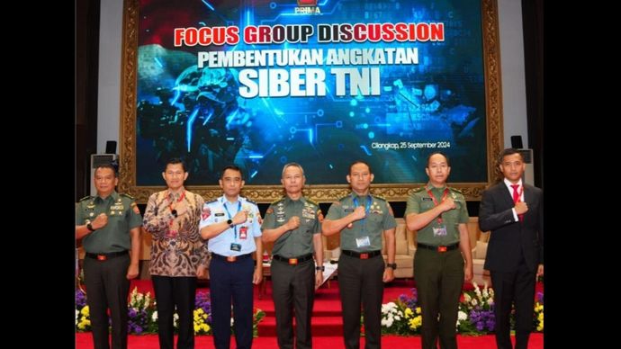 FGD tentang Angkatan Siber TNI yang digelar Sahli Panglima TNI. (Puspen TNI) 