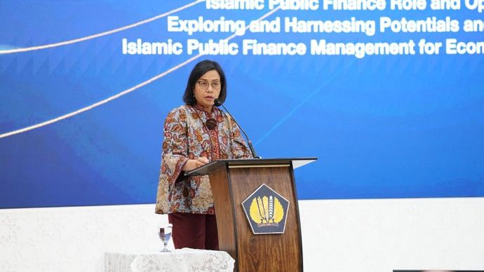 Menteri Keuangan Sri Mulyani Indrawati dalam Annual Islamic Finance Conference (AIFC) ke-8 di kantor Kementerian Keuangan, Jakarta, Jumat (4/10/2024). 