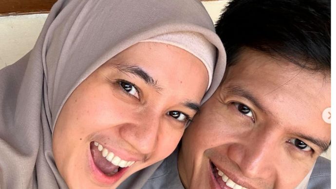 Dhini Aminarti dan Dimas Seto