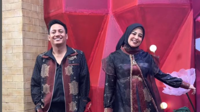 Pria disebut suami baru RIsty Tagor <b>(Instagram Risty Tagor)</b>