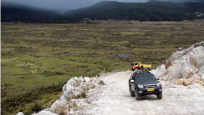 Jalur Trans Papua Wamena-Batas Batu