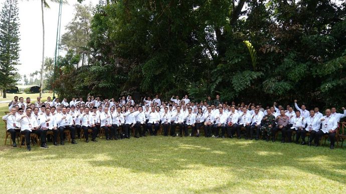 Presiden RI Prabowo Subianto dan Kabinet Merah Putih di Magelang. <b>(Dok.Istimewa)</b>