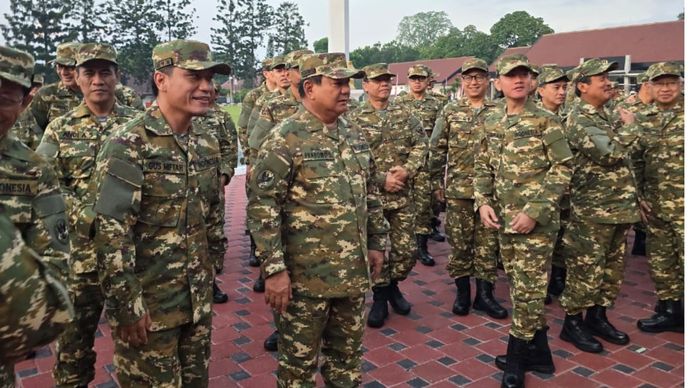 Prabowo dan Para Menteri Kabinet Merah Putih