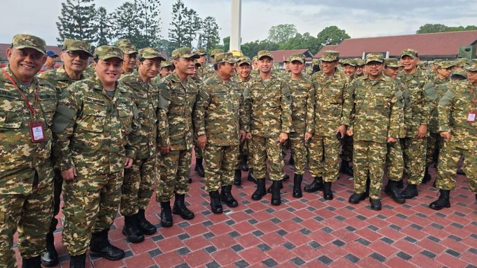 Prabowo dan Para Menteri Kabinet Merah Putih