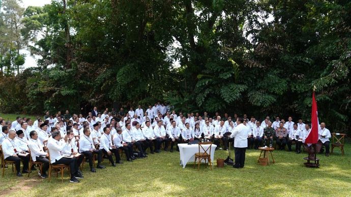 Presiden RI Prabowo Subianto dan Kabinet Merah Putih di Magelang.