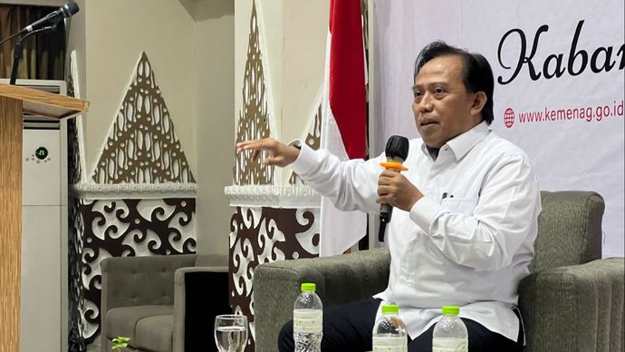 Direktur Bina Haji pada Ditjen PHU Arsad Hidayat