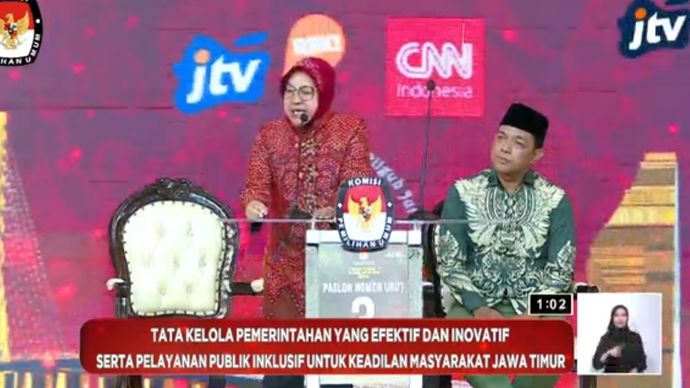 Tri Rismaharini dalam debat kedua Pilkada Jatim 2024. (YouTube) 