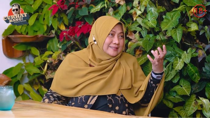 Ustadzah Dokter Aisah Dahlan <b>(YouTube)</b>