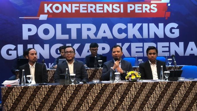 Konferesnsi Pers Poltracking Indonesia <b>(NTvnews.id)</b>