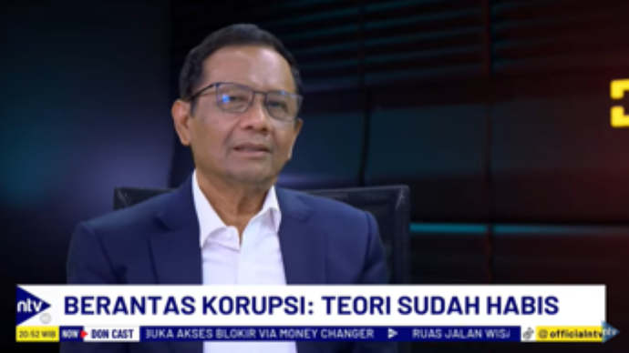 Mantan Menkopolhukam Mahfud MD dalam acara DinCast di NusantaraTV/tangkapan layar NTV