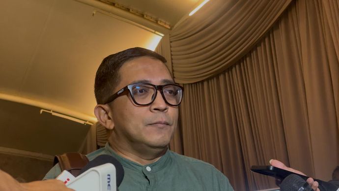 Ketua Persepi Philips J Vermonte buka-bukaan hasil pemeriksaan dewan etik terhadap lembaga survei Poltracking terkait hasil data survei Pilgub Jakarta 2024. (Ntvnews.id-Muslimin Trisyuliono).