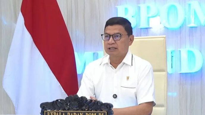 Kepala Badan Pengawasan Obat dan Makanan (BPOM) Taruna Ikrar mengungkapkan BPOM mencabut izin edar 16 produk kosmetik yang digunakan atau diaplikasikan selayaknya obat dengan menggunakan jarum maupun microneedle (jarum mikro), di Jakarta, Selasa (12/11/2024).    