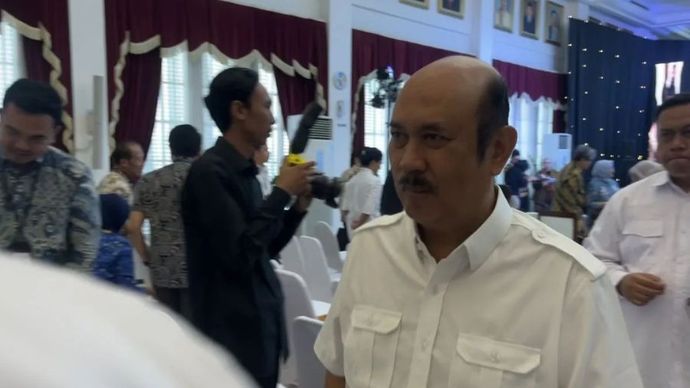 Menteri Perencanaan Pembangunan Nasional (PPN)/Kepala Badan Perencanaan Pembangunan Nasional (Bappenas) Rachmat Pambudy dalam acara Peluncuran Buku Tabel Morbiditas Penduduk Indonesia dan Seminar Capaian Cakupan Kesehatan Semesta, di Gedung Bappenas,