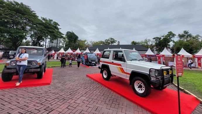 Pameran modifikasi mobil Daihatsu berbagai model baru hingga lawas di Kumpul Sahabat Medan. (Foto: Istimewa)