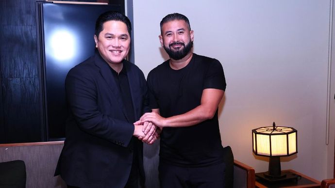 Erick Thohir dan Putra Mahkota Johor, Tunku Ismail Idris.