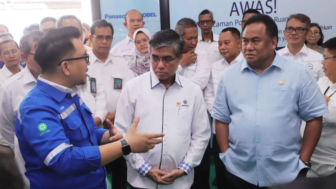 Menteri Ketenagakerjaan (Menaker) Yassierli meresmikan workshop Panasonic Training Center, di Balai Besar Pelatihan Vokasi dan Produktivitas (BBPVP) Bekasi, Jawa Barat. ANTARA