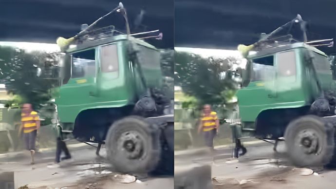 Truk Kontainer Tabrak Pembatas Jalan di kawasan simpang Plumpang menuju Kelapa Gading, Jakarta Utara.